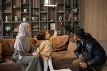 Ingin Komunikasi Rumah Tangga Harmonis, Ini Tispnya