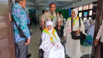 Jemaah Haji Bisa Pantau Kondisi Kesehatan Lewat Aplikasi 