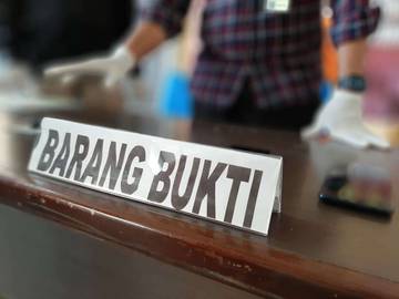 Dua Pelaku Pungli Tertangkap Tangan di Darussalam