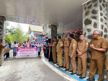 Wabup Aceh Besar Lepas Pawai Karnaval Budaya