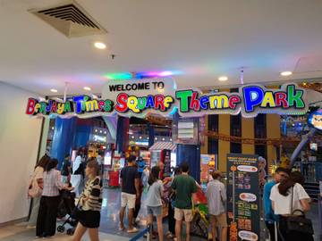 Serunya Berjaya Times Square Theme Park Kuala Lumpur