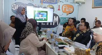  Komisi VII DPR Tinjau Sentra UMKM di Aceh