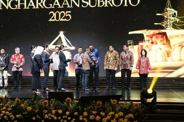 Pemerintah Aceh Terima Penghargaan Subroto 2025