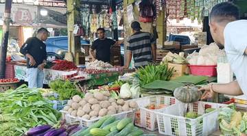 Harga Kebutuhan Pokok di Pasar Peunayong Stabil