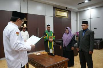 Rektor UIN Ar-Raniry Lantik Dua Pejabat Struktural