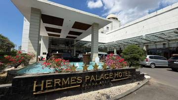 Hermes Palace Hotel Bantu Pemulihan Pascabencana 