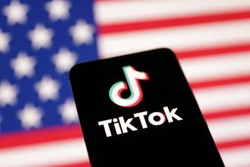 TikTok di Ambang Larangan: Trump Perpanjang Tenggat Waktu, Negosiasi Penjualan Memanas