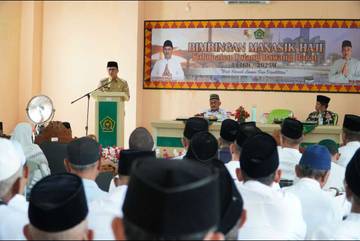 Bupati Tulang Bawang Barat Buka Manasik Haji 