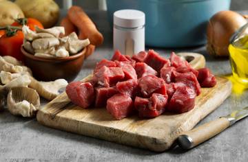Atasi Bau Prengus Saat Mengolah Daging Kurban