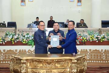 DPRD Tulang Bawang Bahas Sejumlah Program dalam Rapat Paripurna