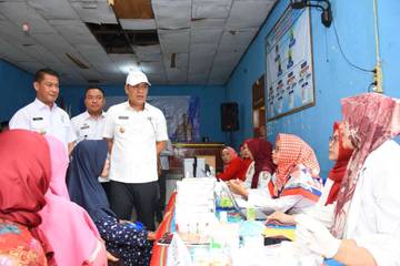 Pemkab Tubaba Sediakan Pengobatan Gratis dan Pinjaman Modal