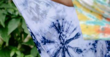 Mengatasi Paparan Zat Kimia Saat Membuat Tie Dye