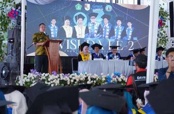 Wabup Nadirsyah Ajak Lulusan STES Bangun Daerah Bersama