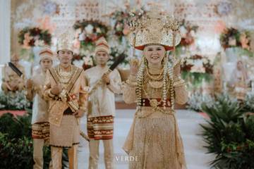 Kuku Panjang, Simbol Kehormatan Pengantin Lampung
