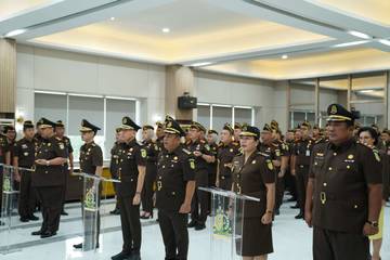 Kajati Lampung Lantik Asintel, Aspidsus dan Kajari Pringsewu