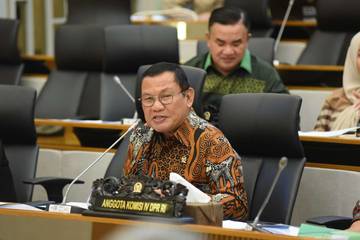 Golkar Lampung Dukung Polri Tetap di Bawah Presiden