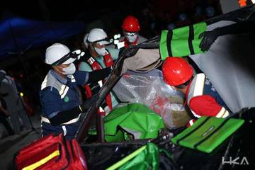 Petugas Tol Terpeka Lampung Ikuti Simulasi Penanganan Kecelakaan
