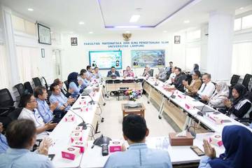 Unila Laksanakan Asesmen Lapangan Akreditasi Doktor MIPA