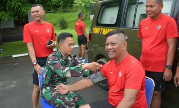 Tingkatkan Imunitas, Yonif 7 Marinir Rutin Latihan Fisik