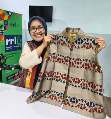 Jan Ayu kenalkan Wastra Lampung di Kancah Internasional