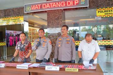 Polresta Bandar Lampung Amankan Penadah Motor Curian
