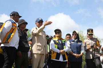 Menteri PU Tinjau Desa Kali Pasir Lampung Timur