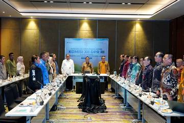 DPR MInta Potensi Geothermal Lampung Digarap Serius