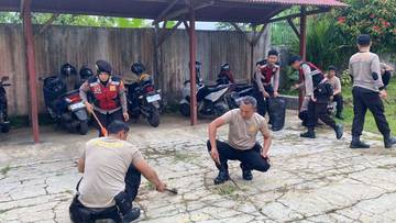  Polres Pesawaran Adakan Jumat Bersih di Tempat Ibadah