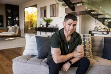 Nick Jonas Angkat Kisah Diabetes di Album Terbaru