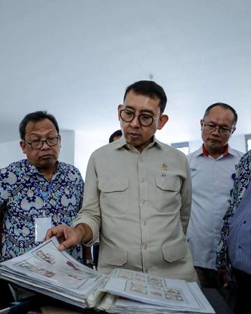 Peringati 70 Tahun KAA, Menteri Kebudayaan Buka Pameran Filateli