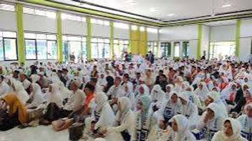 CJH Subang Kloter 18, Diberangkatkan  Menuju Asrama Haji