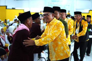 Wabup Subang Lepas 289 CJH Kloter 26  
