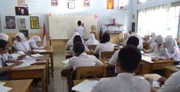 Sekolah Pontianak Selatan Jadi Solusi Siswa Terlempar