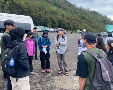 Mau Ikut Open Trip? Perhatikan Dulu Ini!