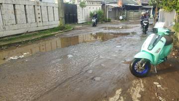 Ini Akibatnya Jika Motor Matic Menerjang Banjir