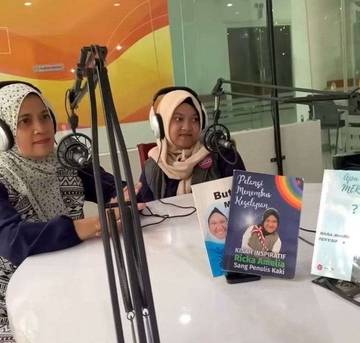 Penyair Disabilitas Ericka Sukses Hasilkan Tiga Karya Buku