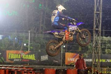 Final Trial Game Dirt Bandung Sajikan Persaingan Sengit
