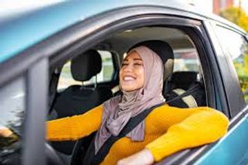 Tips Pemula saat Pertama Kali Kemudikan Mobil Listrik