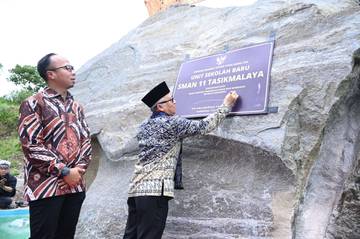 Kementrian Resmikan Revitalisasi 24 Sekolah Kota Tasikmalaya 