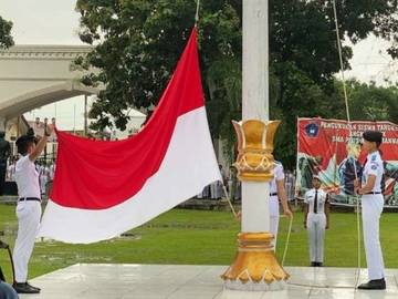 Pesan Damai Dari Bumi Astha Hannas
