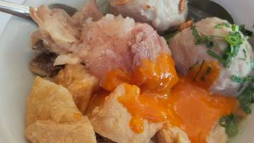 Cuanki: Kuliner Favorit Di Bandung