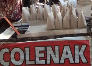 Colenak, Jajanan Tradisional Dengan Rasanya Yang Maknyus. 