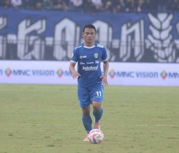 Dedi Kusnandar Kembali Berkostum Maung Bandung