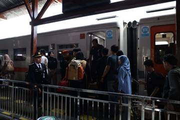 Layanan Commuter Line Bandung Raya Diperpanjang Hingga Cicalengka