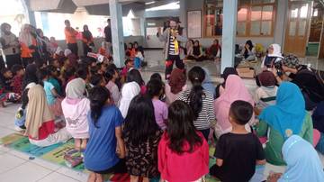 Sekolah Terdampak Longsor, Ratusan Siswa SD Belajar Daring