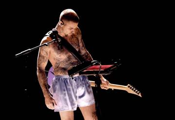 Justin Bieber Tampil Kontroversial di Grammy 2026