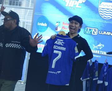 Persib dan Musisi Bandung Bersatu Peduli Bencana KBB