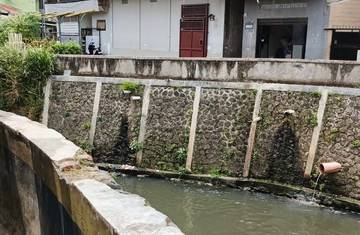 Tiga Hari Pencarian, Pekerja Bangunan Hanyut di Cikapundung Ditemukan