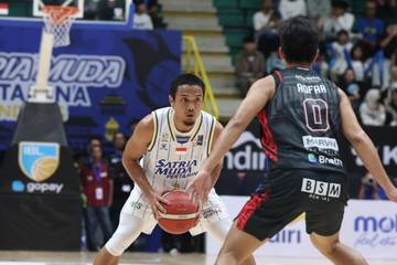 Satria Muda Hentikan Perlawanan Hang Tuah 77-57