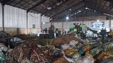 Pengelolaan Sampah Kota Bandung Kategori Pembinaan, Skor 54,16